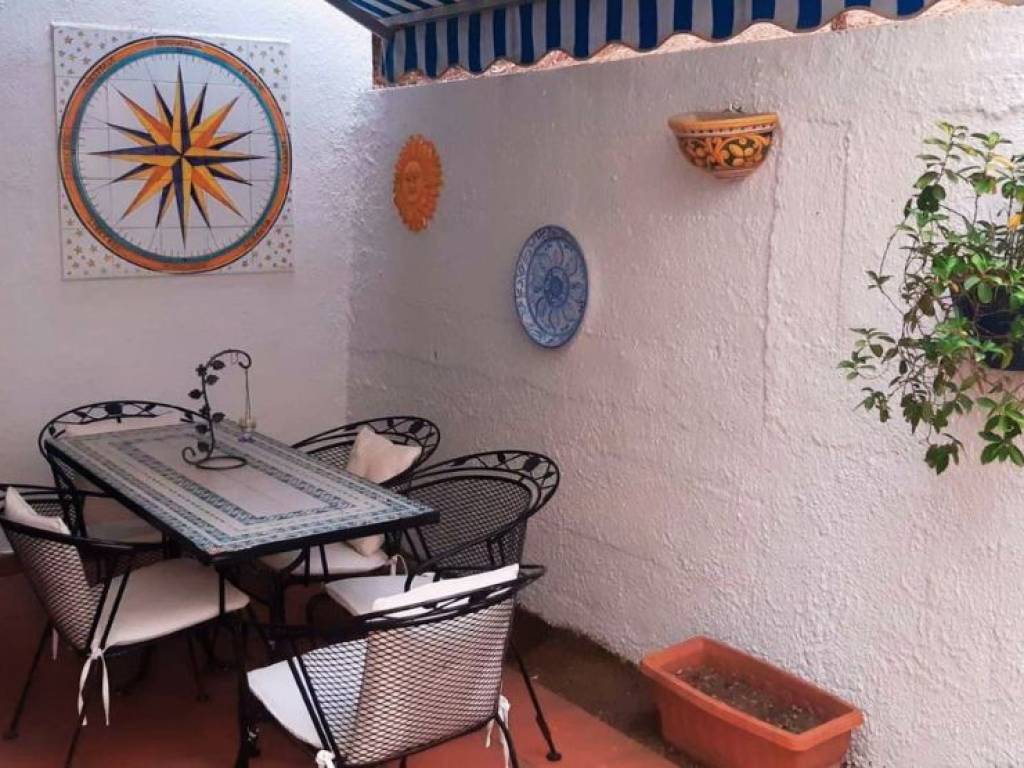 appartamento in vendita a Sangineto