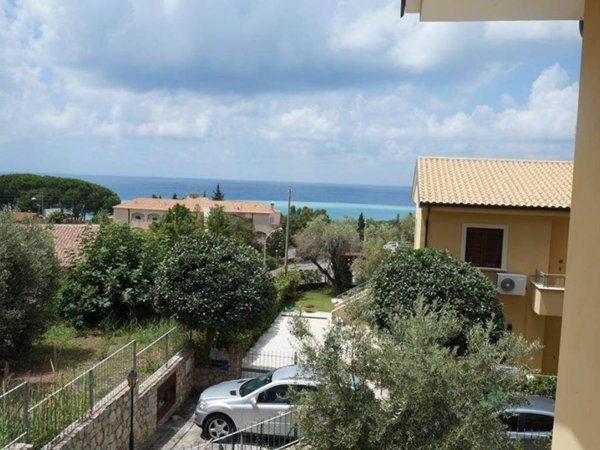 casa indipendente in vendita a Sangineto