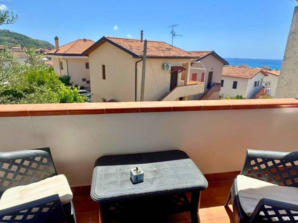 appartamento in vendita a Sangineto