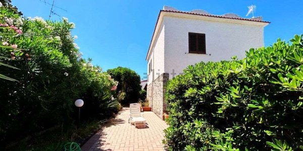 casa indipendente in vendita a Sangineto