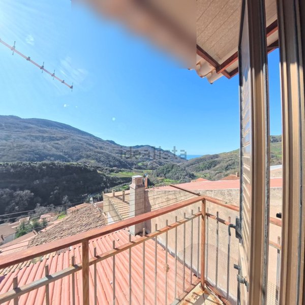 casa indipendente in vendita a Sangineto