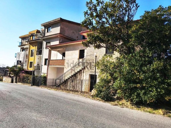 appartamento in vendita a Sangineto