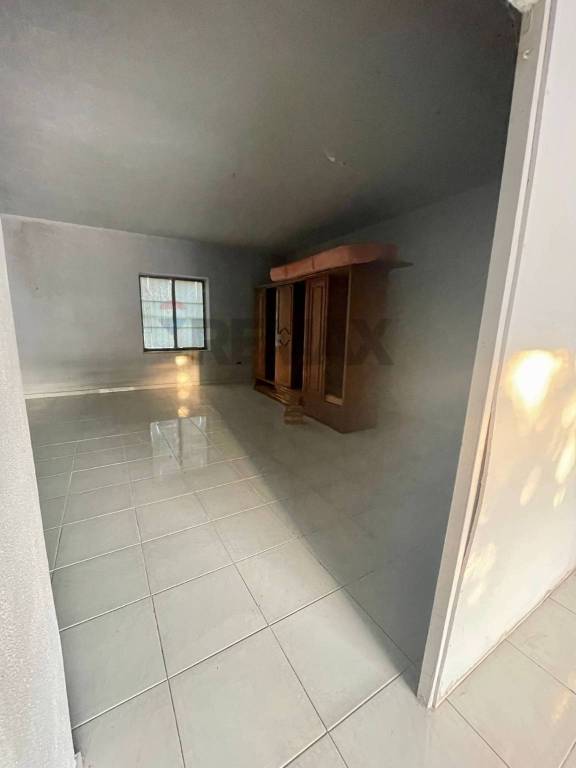 negozio in vendita a San Giorgio Albanese in zona Colucci