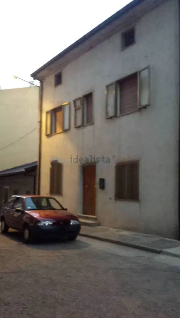 casa indipendente in vendita a San Giovanni in Fiore in zona Palla Palla.