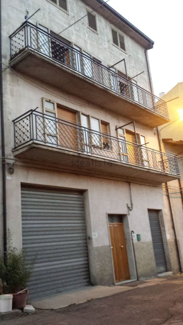 casa indipendente in vendita a San Giovanni in Fiore