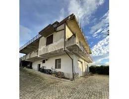 casa indipendente in vendita a San Lorenzo del Vallo