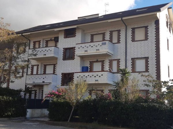 appartamento in vendita a San Lucido