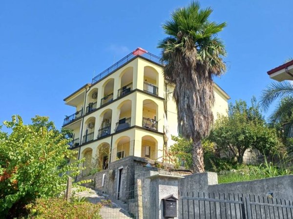 appartamento in vendita a San Lucido