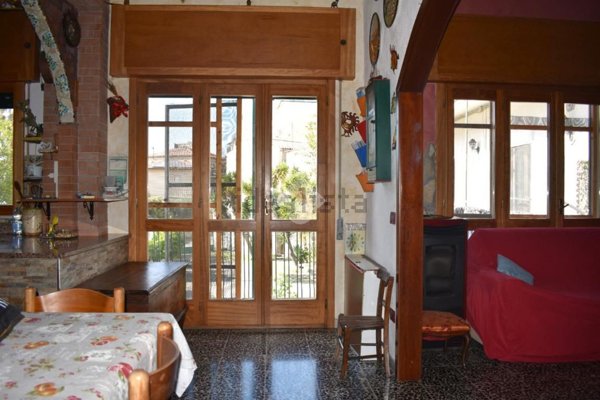 casa indipendente in vendita a San Lucido