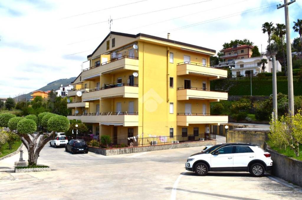 appartamento in vendita a San Lucido