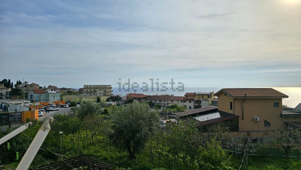 appartamento in vendita a San Lucido
