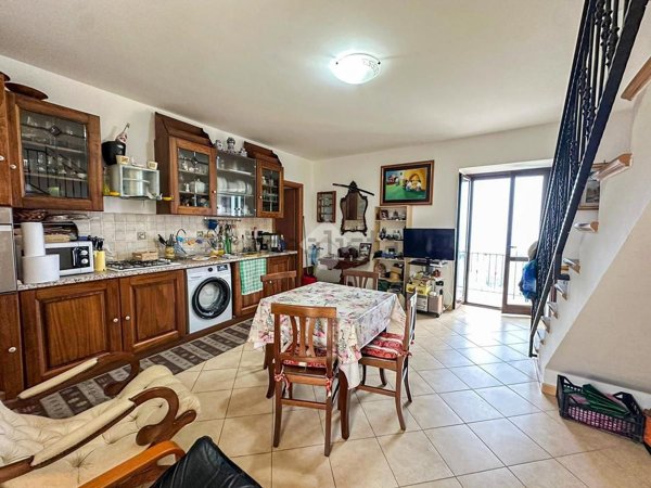 appartamento in vendita a San Lucido in zona Pollella