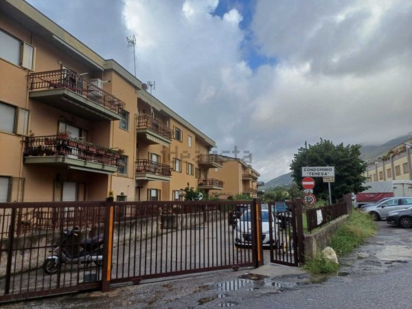 appartamento in vendita a San Lucido