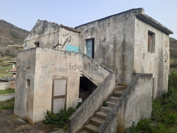 appartamento in vendita a San Lucido in zona Puppa