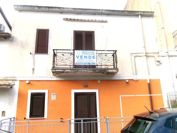 appartamento in vendita a San Lucido in zona Pollella