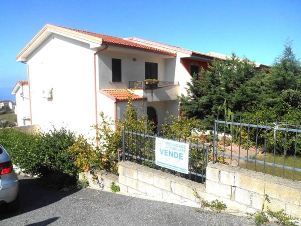 casa indipendente in vendita a San Lucido