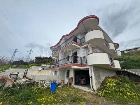 casa indipendente in vendita a San Lucido
