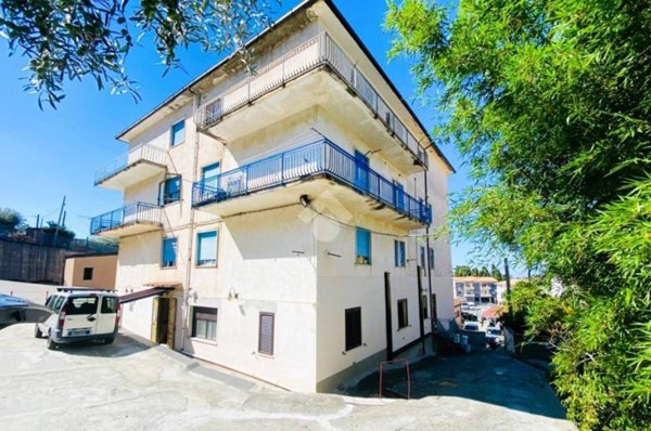 appartamento in vendita a San Lucido in zona Pollella