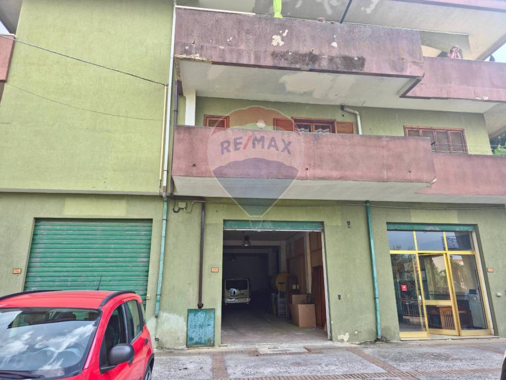 locale commerciale in vendita a San Marco Argentano