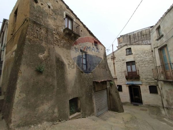 casa indipendente in vendita a San Marco Argentano
