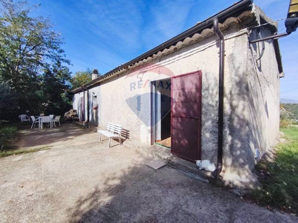 casa indipendente in vendita a San Marco Argentano in zona Ghiandaro