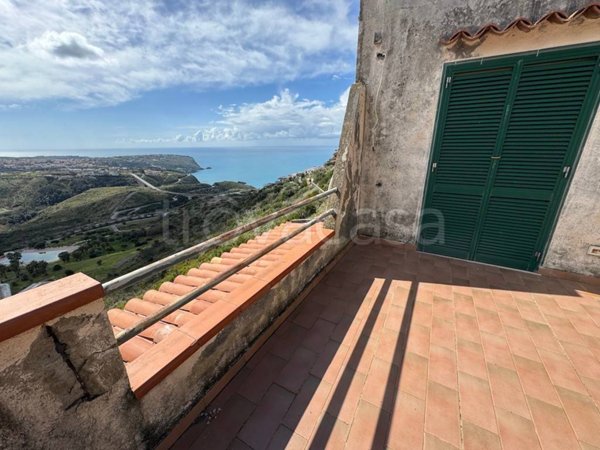 appartamento in vendita a San Nicola Arcella