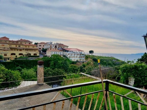 appartamento in vendita a San Nicola Arcella