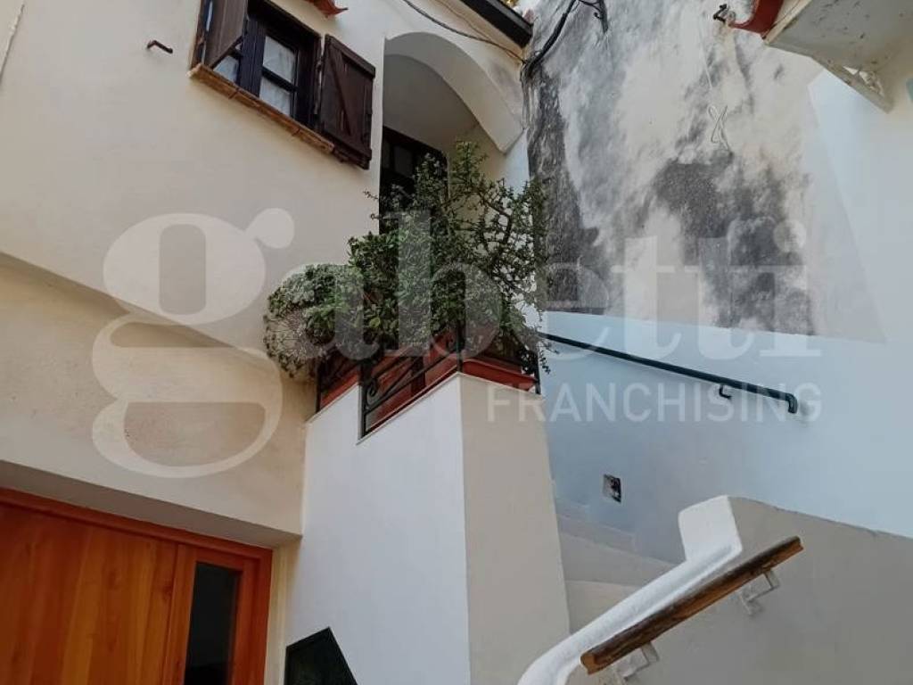 appartamento in vendita a San Nicola Arcella