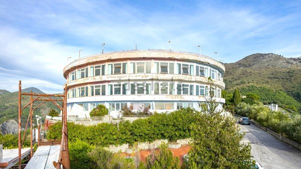 casa indipendente in vendita a San Nicola Arcella