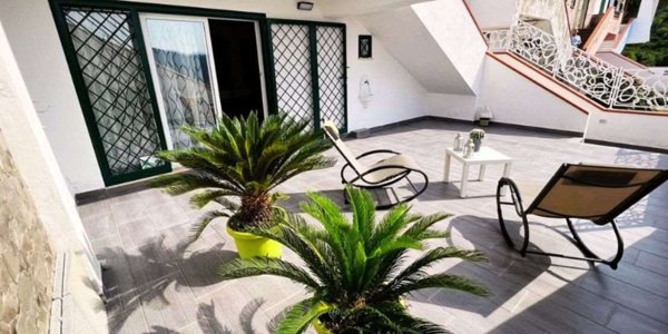 casa indipendente in vendita a San Nicola Arcella