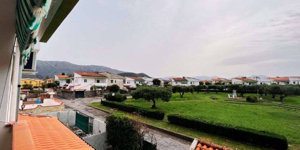 casa indipendente in vendita a San Nicola Arcella