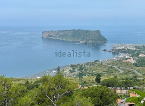 casa indipendente in vendita a San Nicola Arcella