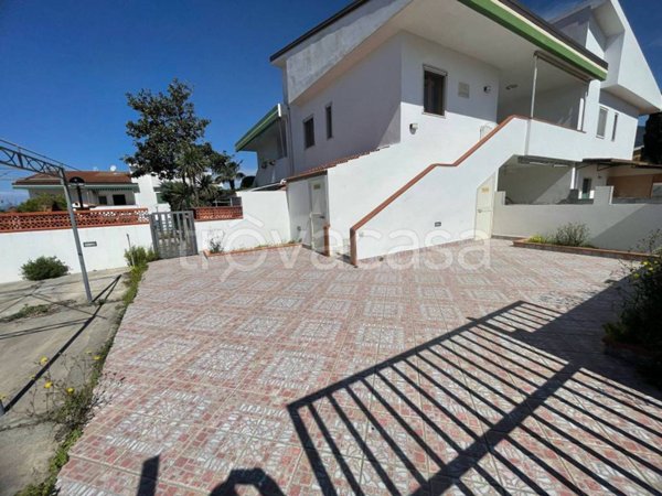 casa indipendente in vendita a San Nicola Arcella