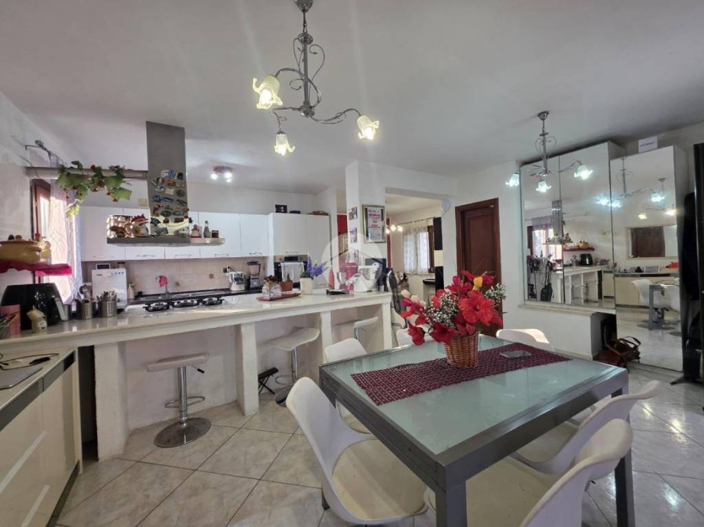 casa indipendente in vendita a San Nicola Arcella