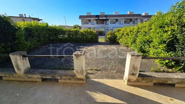 casa indipendente in vendita a San Nicola Arcella