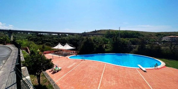 casa indipendente in vendita a San Nicola Arcella