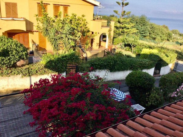 casa indipendente in vendita a San Nicola Arcella
