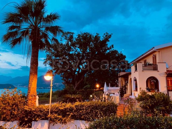 casa indipendente in vendita a San Nicola Arcella