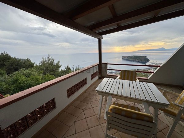 appartamento in vendita a San Nicola Arcella