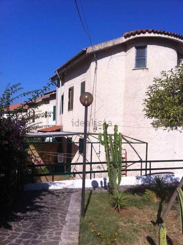 casa indipendente in vendita a San Nicola Arcella