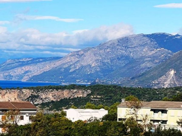 appartamento in vendita a San Nicola Arcella