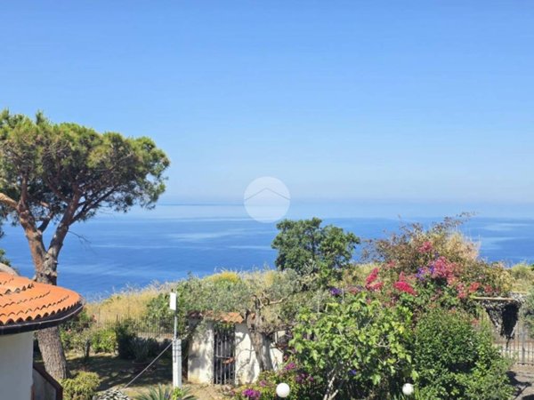 appartamento in vendita a San Nicola Arcella
