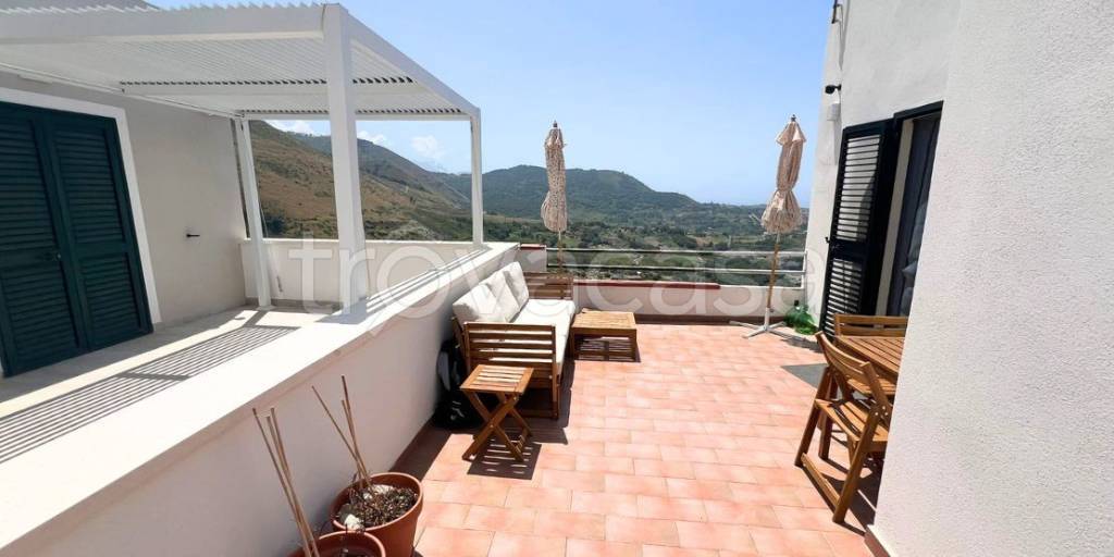 appartamento in vendita a San Nicola Arcella