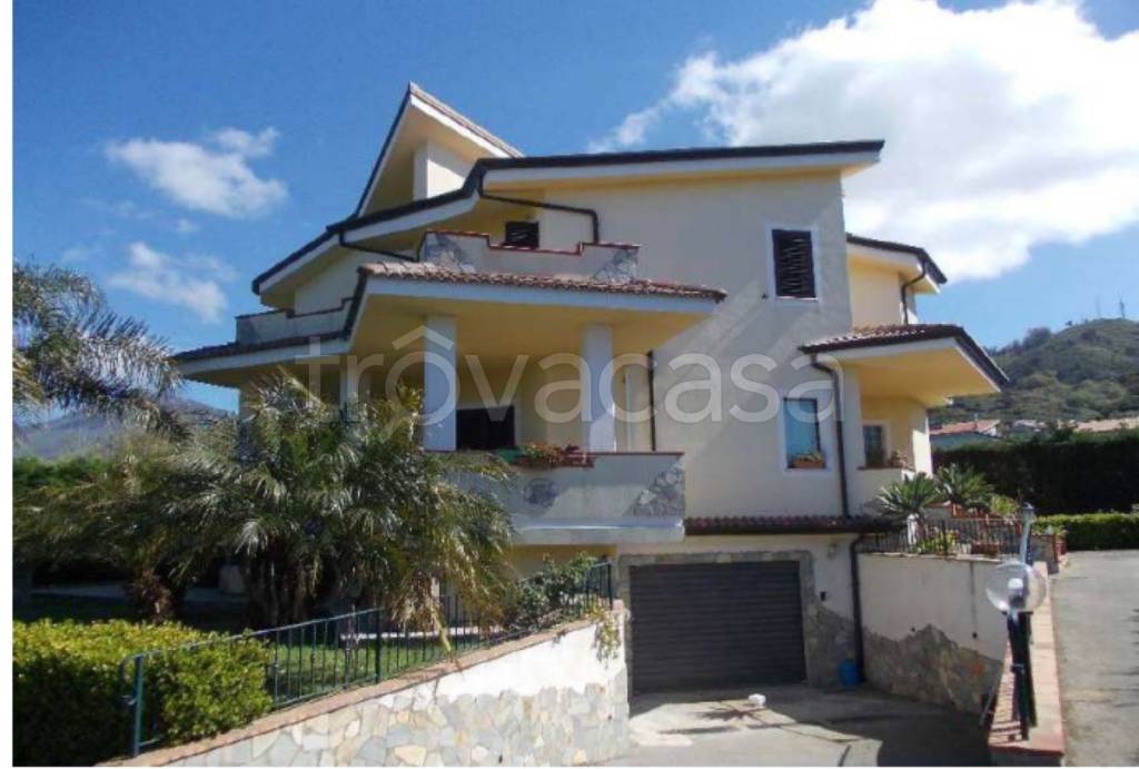 appartamento in vendita a San Nicola Arcella