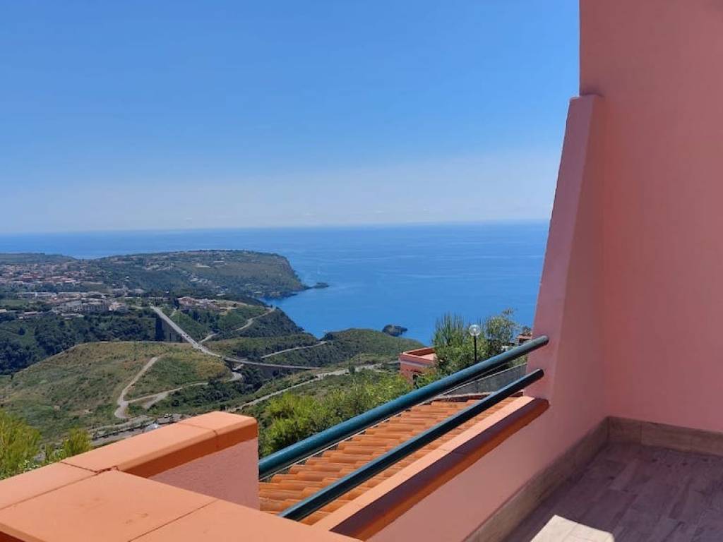 appartamento in vendita a San Nicola Arcella
