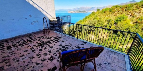 quadrivano in vendita a San Nicola Arcella