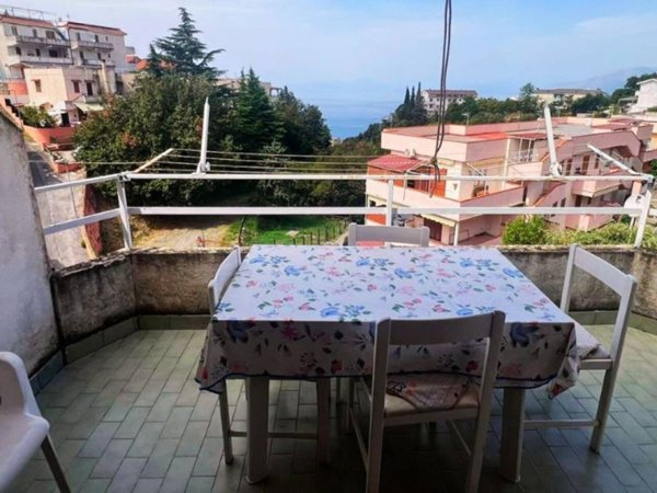appartamento in vendita a San Nicola Arcella