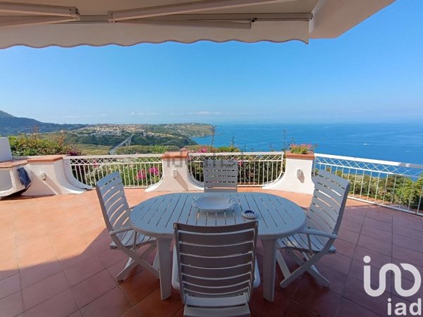 appartamento in vendita a San Nicola Arcella