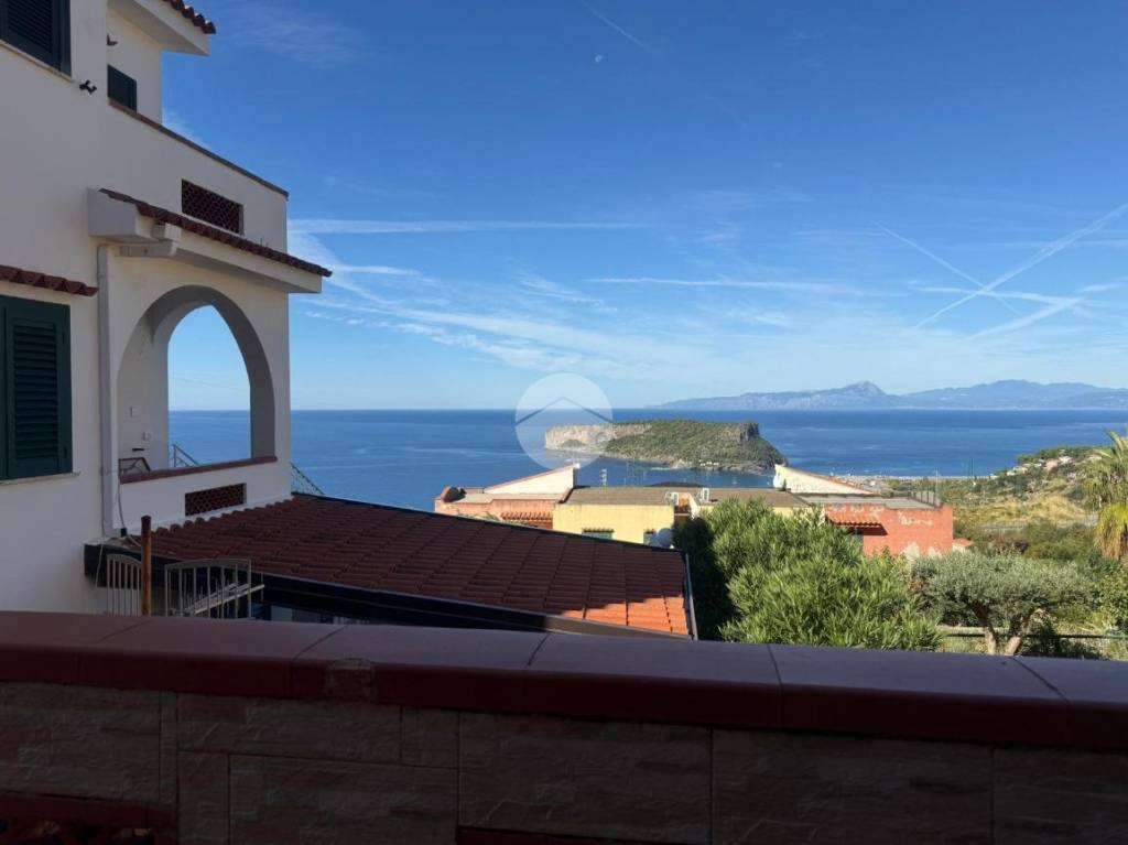 appartamento in vendita a San Nicola Arcella