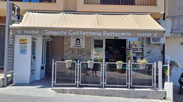 locale commerciale in vendita a San Nicola Arcella